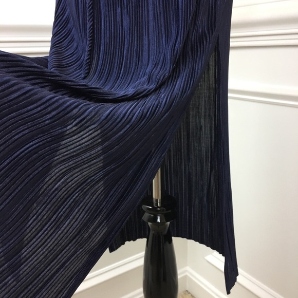 New York company pleated Belted Sleeveless midi - Picture 3 of 7